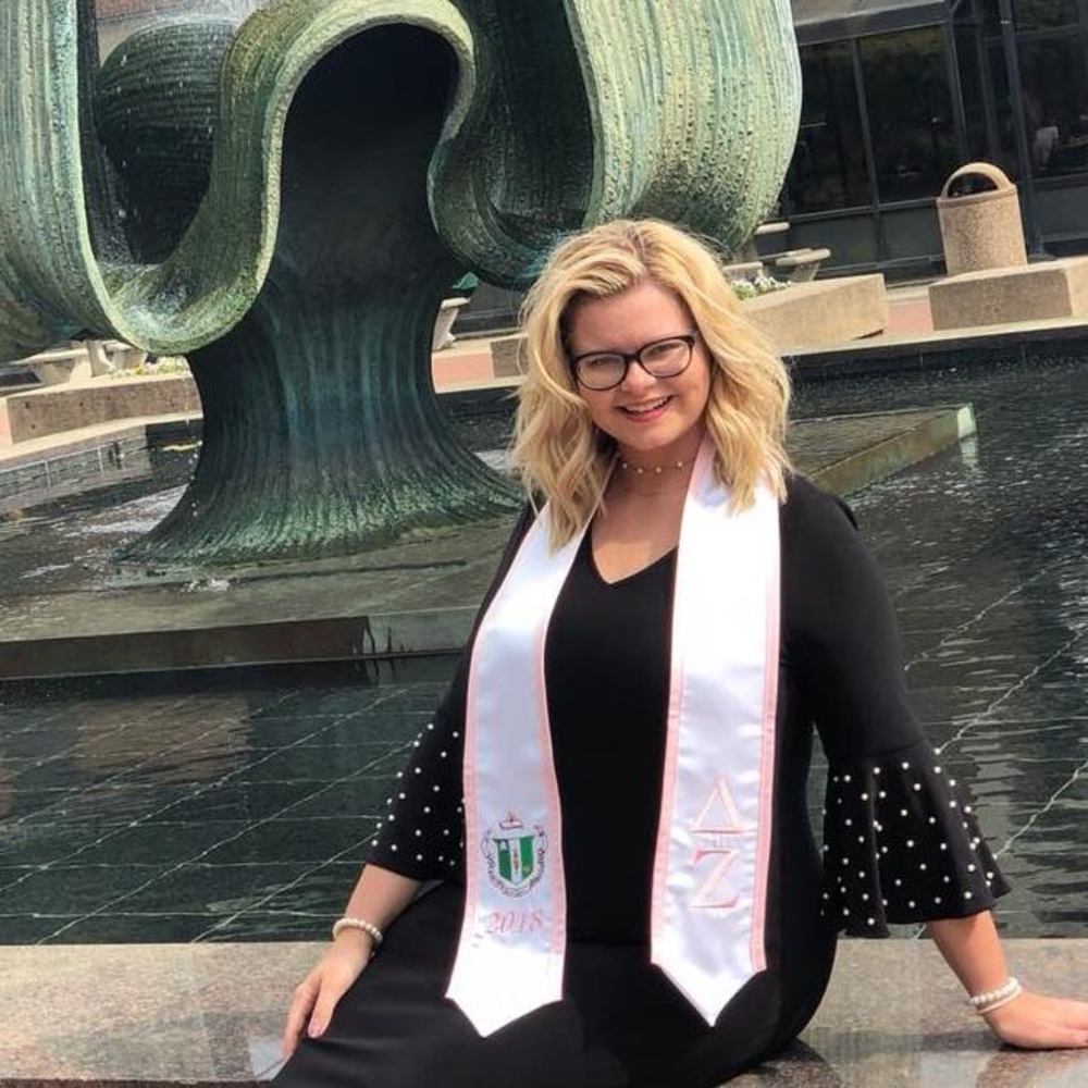 Meet your Posher, Allison